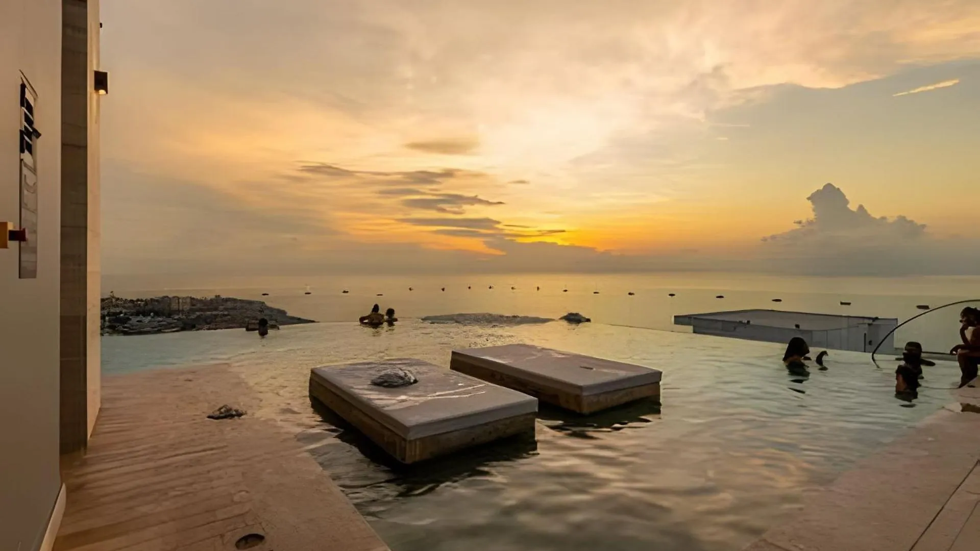 Appartamento Lujoso Y Nuevo Cerca Al Centro/ Piscina Panoramica Cartagena 0*,